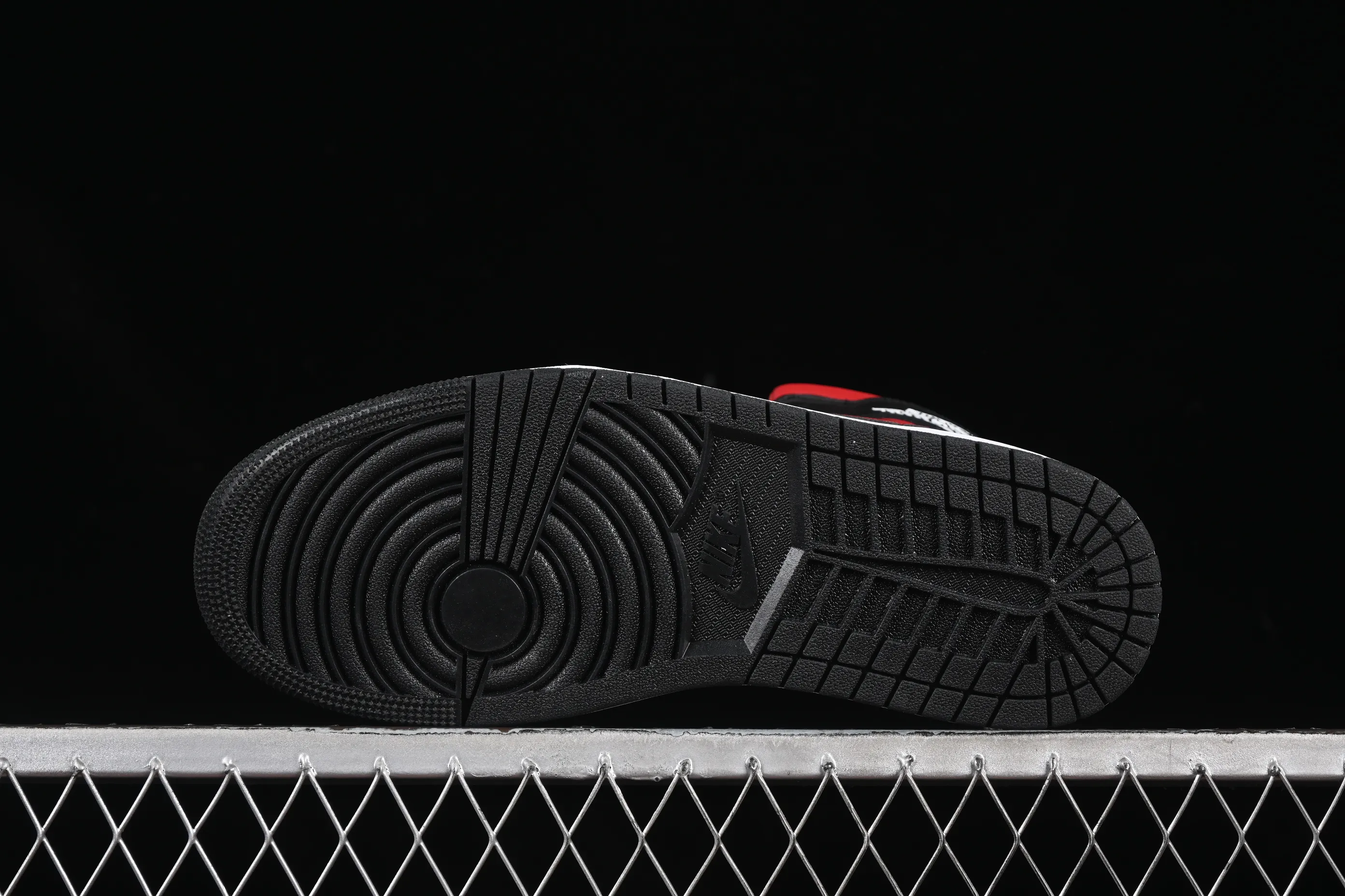 All categories Air Jordan Jordan series basketball shoes Air Jordan 1 Mid Air Jordan 1 Mid AJ1 Joe 1 black and red mid-top cultural and casual sneakers DQ8426-067